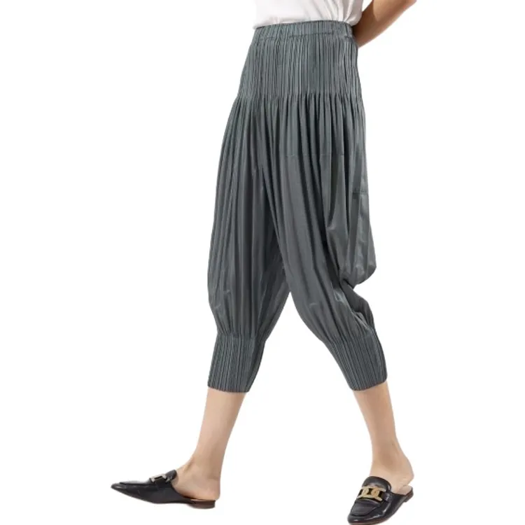 PLEATS PLEASE ISSEY MIYAKE Casual Pants Women's Gray-3