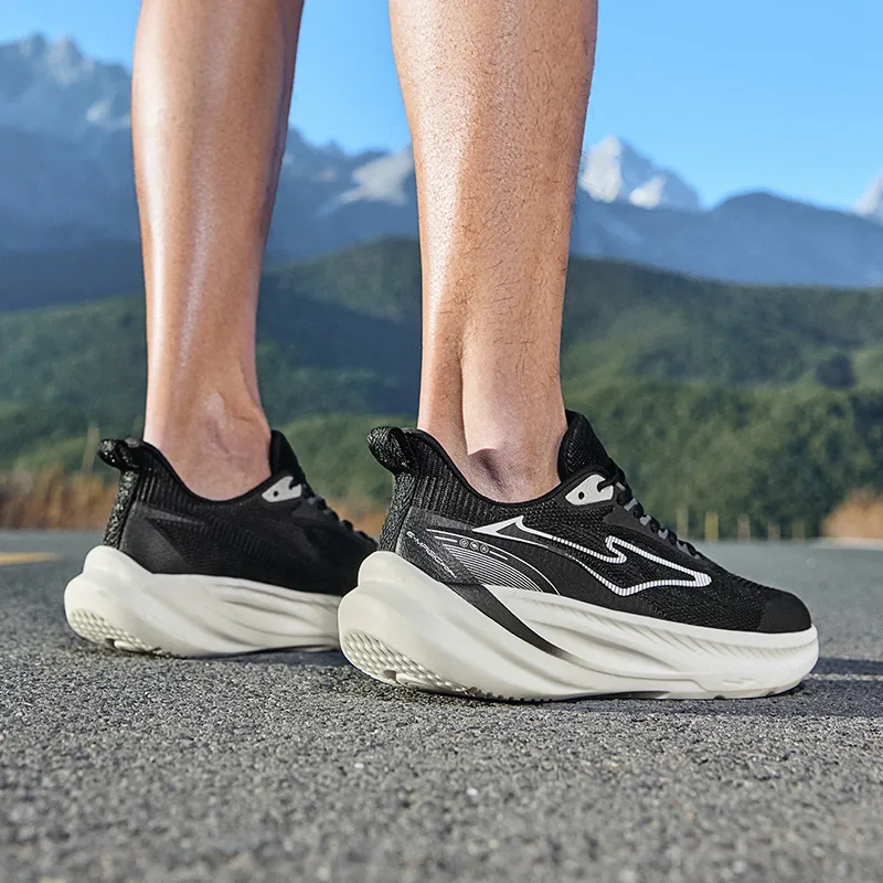 Erke Wind Chase 2.0 V2 Cushioned Wear-Resistant Breathable Low-Top Casual Running Shoes Men's Black White-6