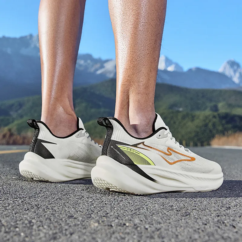 Erke Wind Chase 2.0 V2 Cushioned Wear Resistant Breathable Low Top Sprint Running Shoes Men's White Green-6