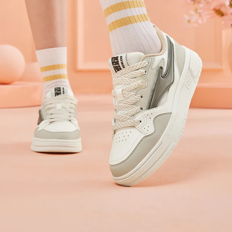 Erke Snow Pear Durable Breathable Low-Top Skateboard Shoes Women's Microcrystal White Float Stone Gray-4