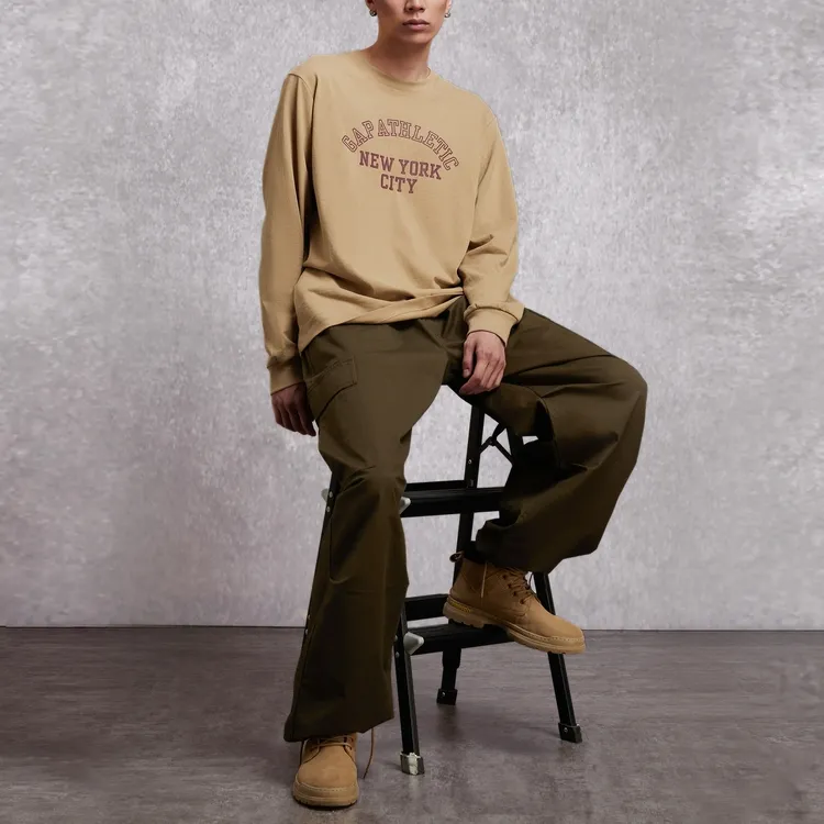 GAP T-Shirts Men Brown-1