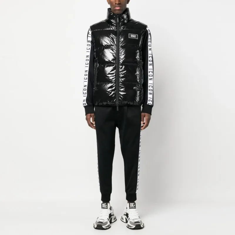 DSQUARED 2 Logo Patch Zipped Padded Gilet-1