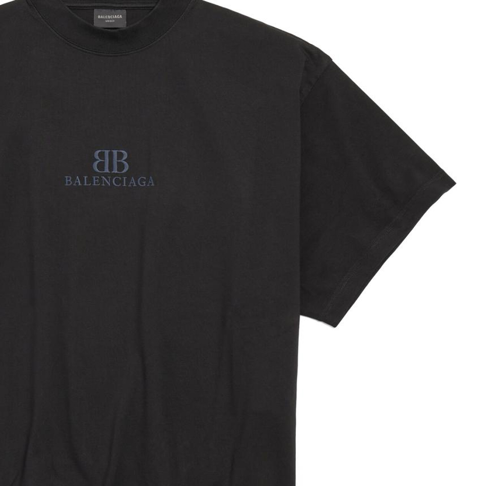 BALENCIAGA Tシャツ Men's Tbilisi T-shirt Oversized in Black Faded | Balenciaga NL
