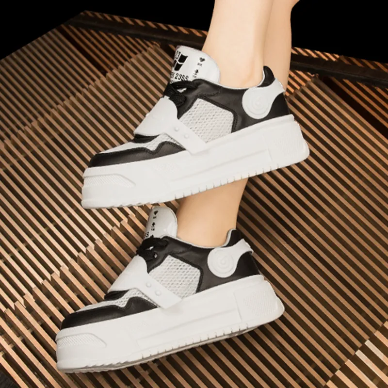 Coup De Foudre Cushioning Height Increasing Low-Top Skateboard Shoes 5.5cm Unisex-11