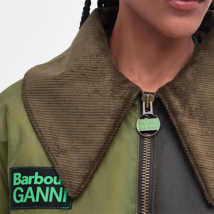 BARBOUR Jackets Coats Women's Green-3