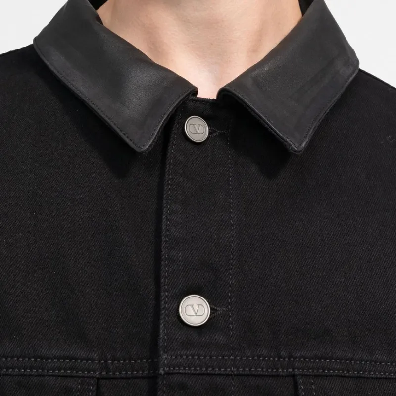 Valentino Buttoned Long Sleeved Jacket-4