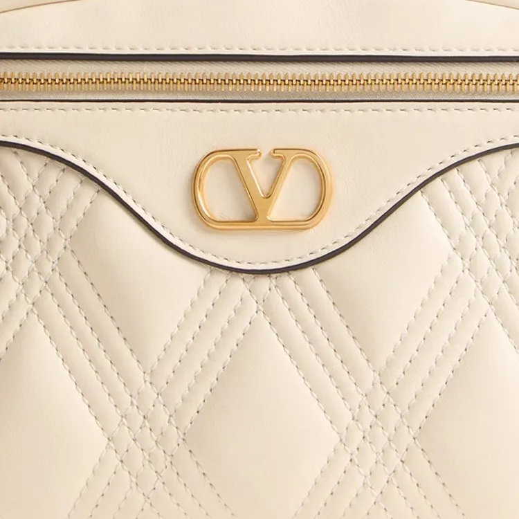 Valentino Quiltie 67 Zip Up Medium Shoulder Bag-5
