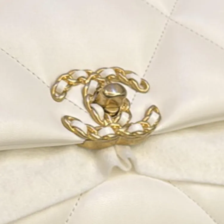 CHANEL 19Bag Sheepskin Shoulder Bag Women's White-4