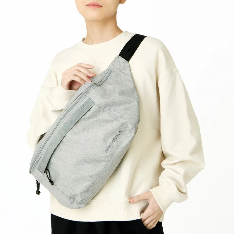 New Balance Polyester Fanny Pack Tubas Unisex Gray-2