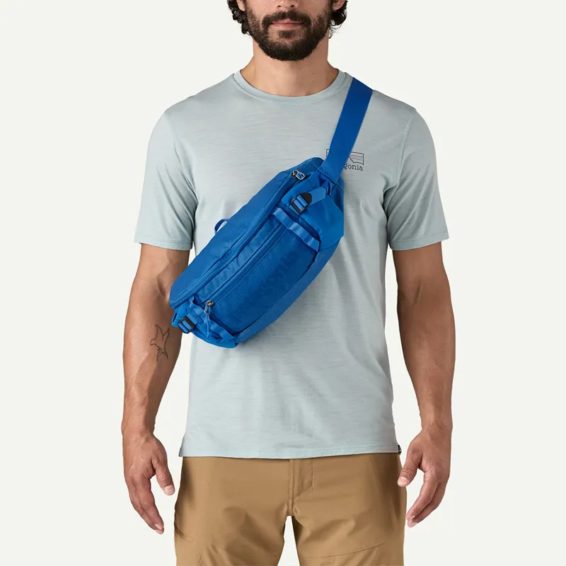 Patagonia Recycled Polyester Fanny Pack Men's Blue-2