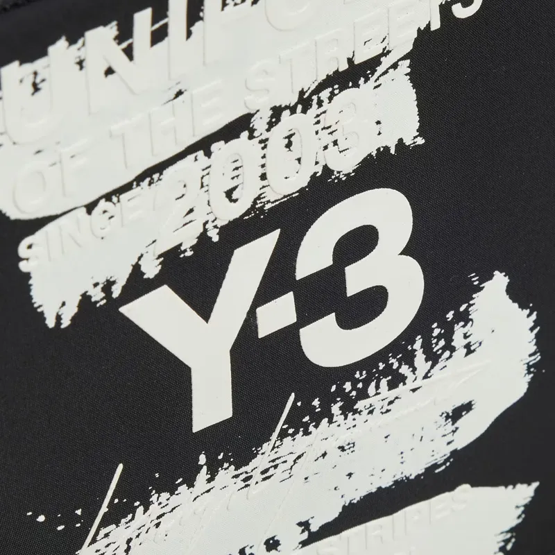Y 3 Logo embellished Clutch Bag-3