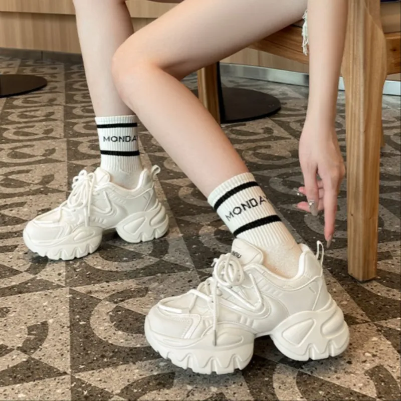 HUANQIU Cushioned Anti-Slip Wear-Resistant Lightweight Height Increasing Low-Top Chunky Sneakers Women's Ecru-17