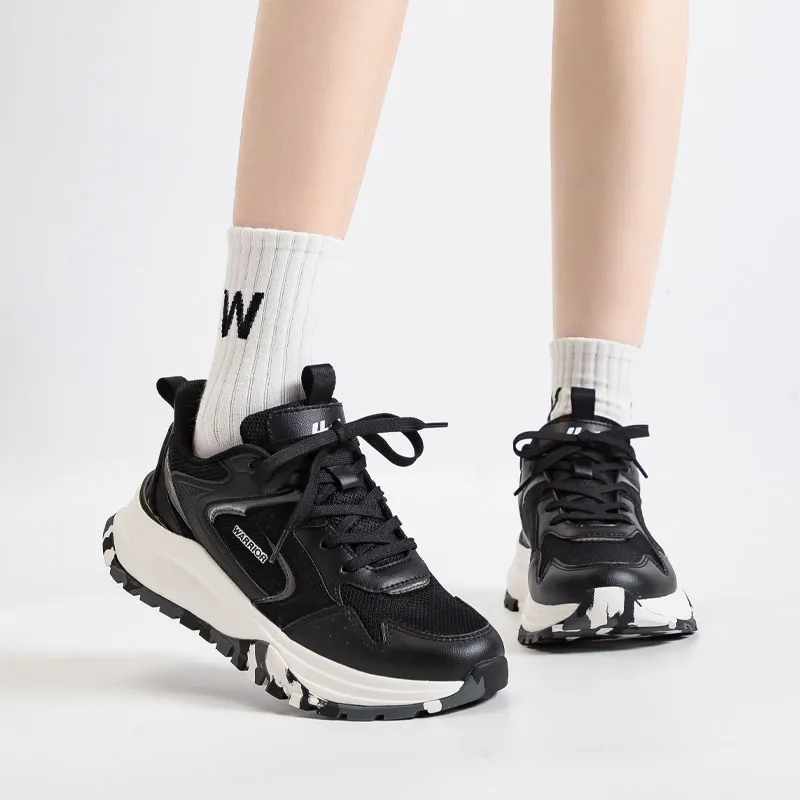 Warrior Abrasion Resistant Low Top Running Shoes Unisex Black-6