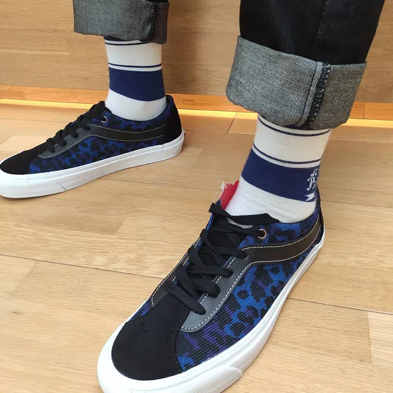Vans Bold Ni Sneakers Black/Blue Women's-6