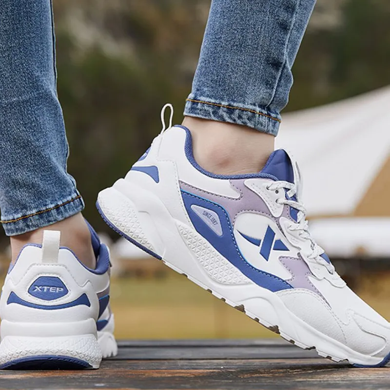 XTEP Wear resistant And Lightweight Low Top Running Shoes Women's White Orchid Purple Comfortable Soft Sole-6