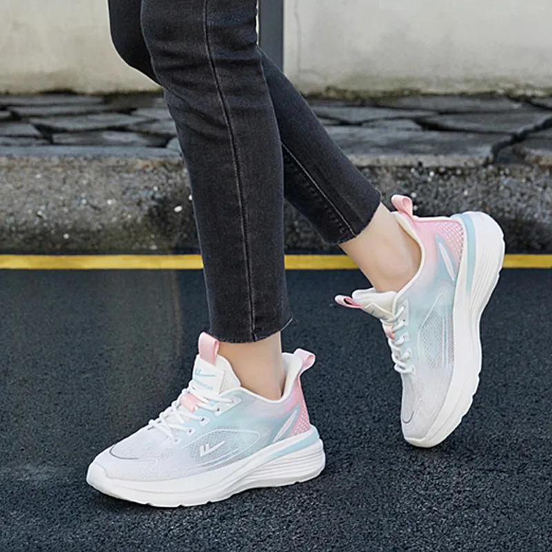 Warrior Abrasion Resistant Low Top Running Shoes Women's White Moon Pink-5