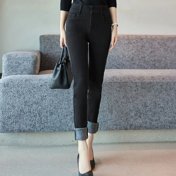 MT Jeans Women's Black-1