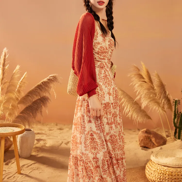 ZIHAN Skirt Set Women's Beige Base With Red Flowers-3