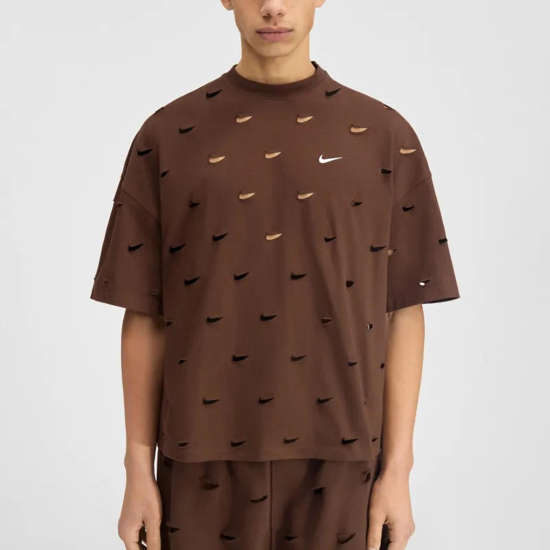 ★送料・関税込★NIKE X JACQUEMUS★SWOOSH T-シャツ★ Nike x Jacquemus Swoosh T-Shirt. Nike JP