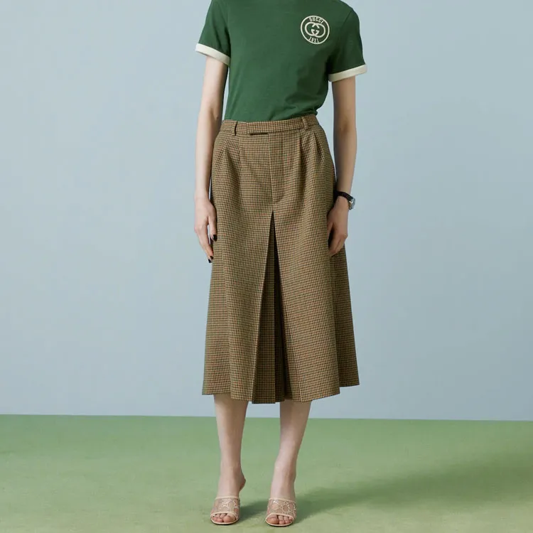 GUCCI Casual Shorts Women's Brown-2