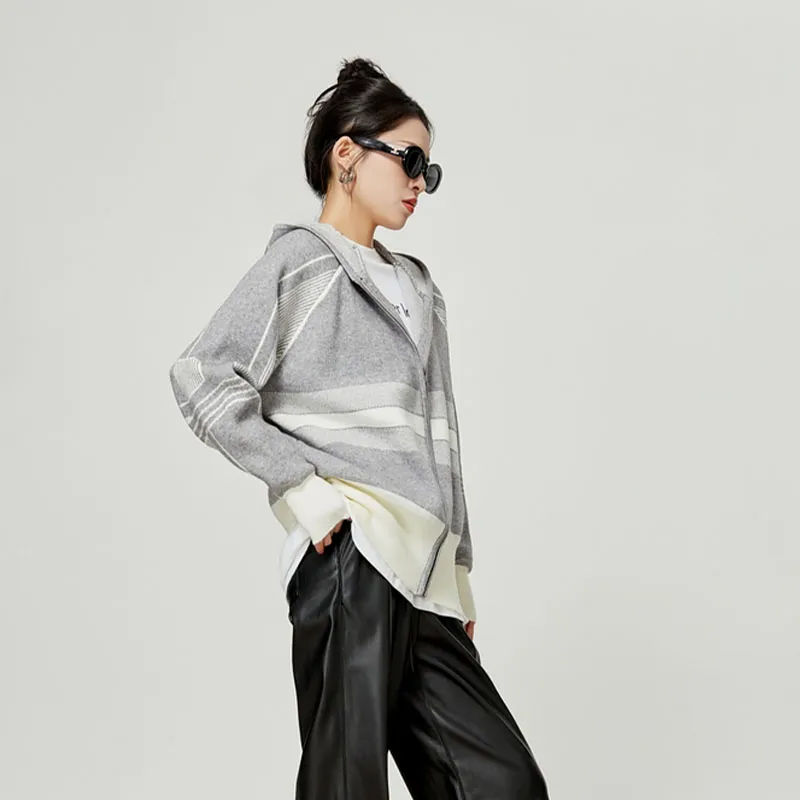 Weekly Sweatshirts Women's Gray-1