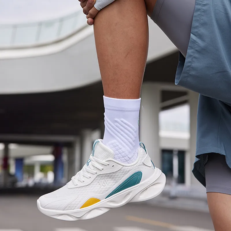 361° Light Feather Cushioning, Slip Resistant, Abrasion Resistant, Breathable Low Top Running Shoes White Green-11