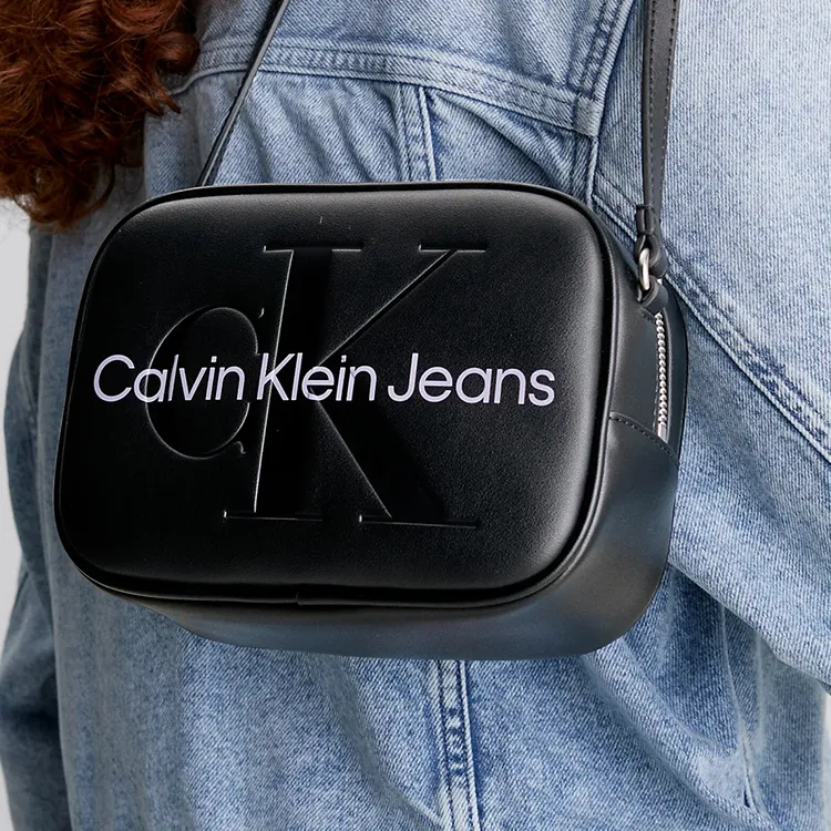 CALVIN KLEIN Polyurethane Shoulder Bag Crossbody Bag Small Size Women's Trendy Black-4