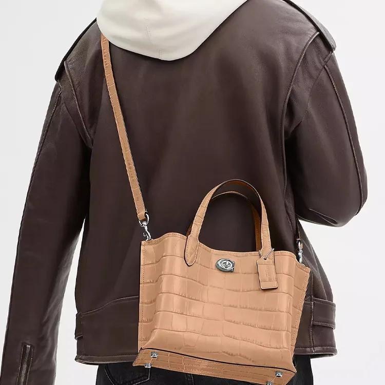 COACH Willow Handbags-5