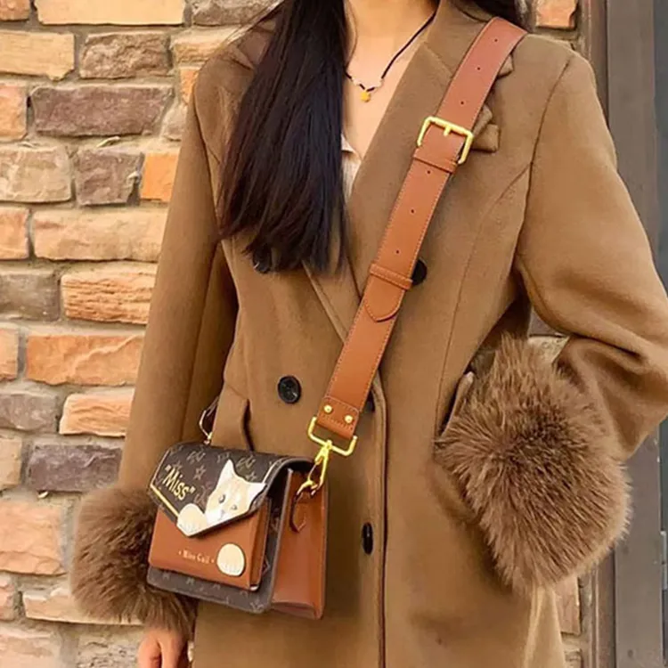 MISS GAIL Synthetic Leather One Shoulder Handbag, Crossbody Bag Regular Women's Monogram Brown/Monogram White-6