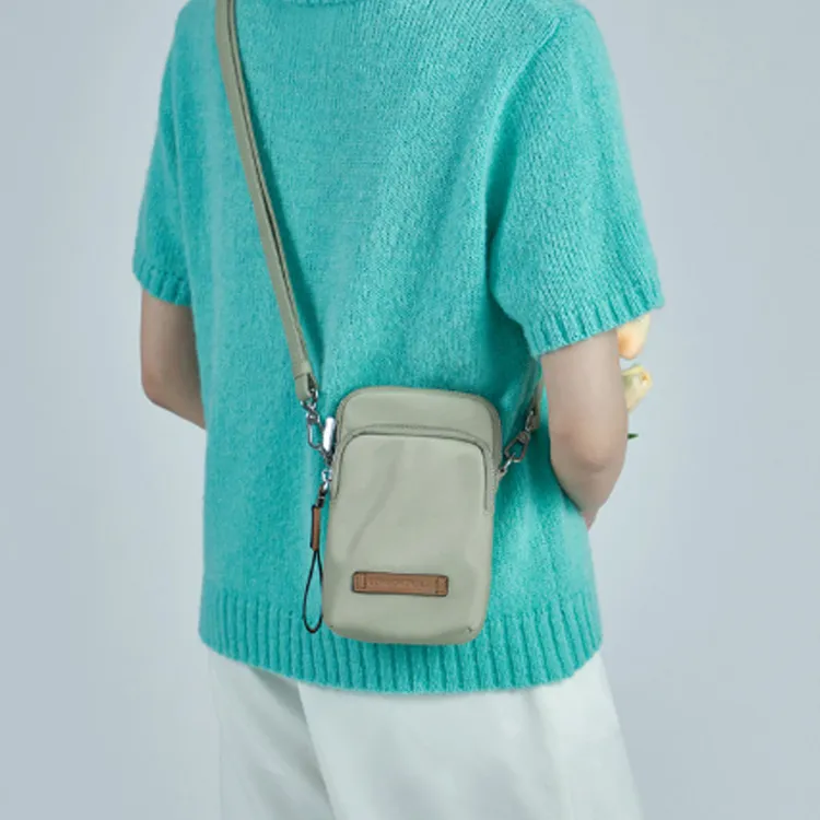 LEFF Cellphone Pouches-1