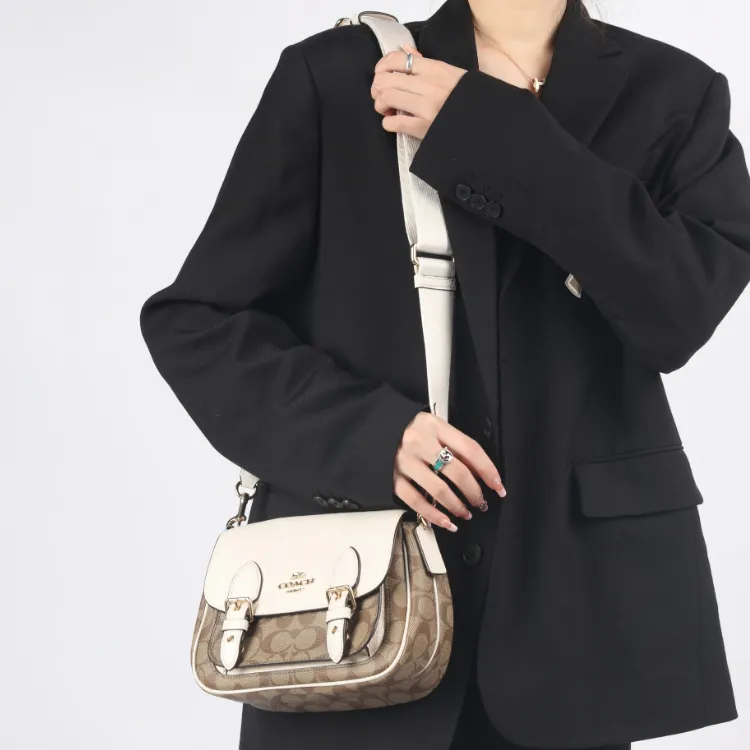 COACH Lucy Shoulder Bags-4