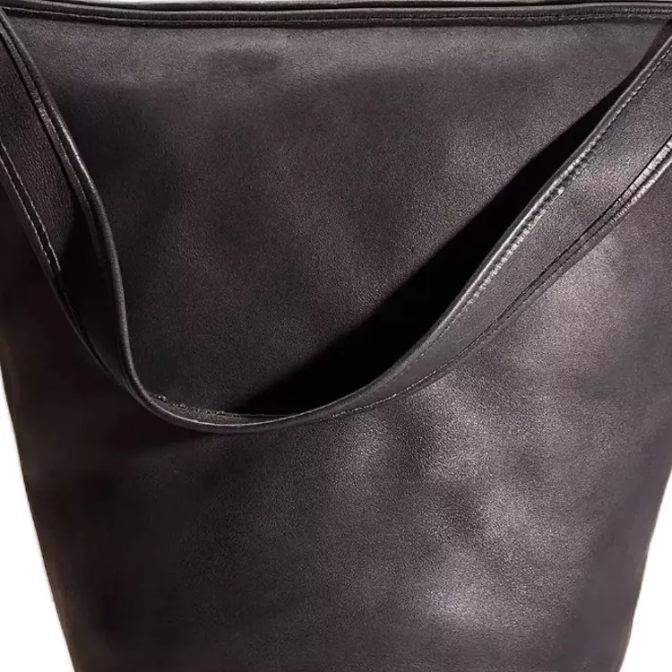 COACH Glove Tanning Bucket Bag, Handbag, Shoulder Bag Regular Women's Black-2