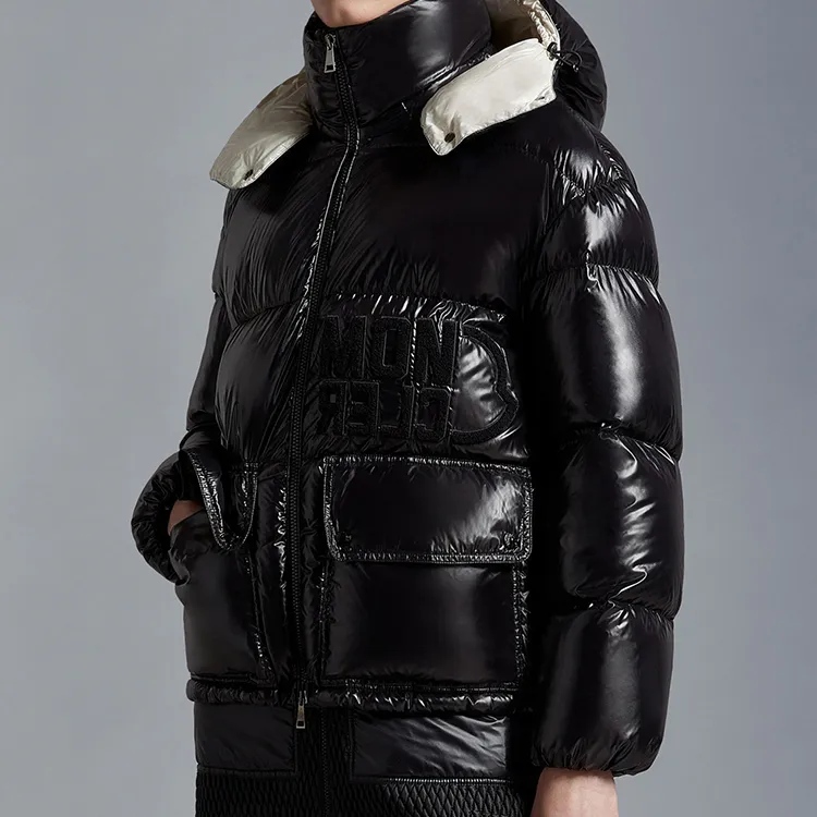 Moncler Women's Abbaye Short Down Jacket Black-5