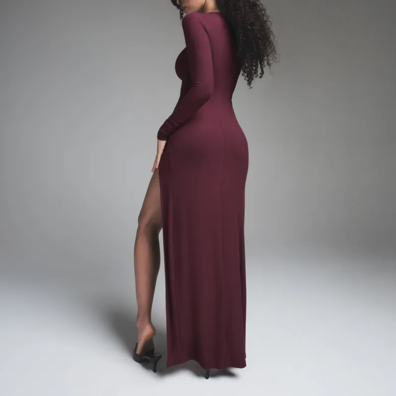 SKIMS FW24 SOFT LOUNGE LONG SLEEVE SLIT DRESS Long Sleeved Dresses Women's Bordeaux/Burgundy-2