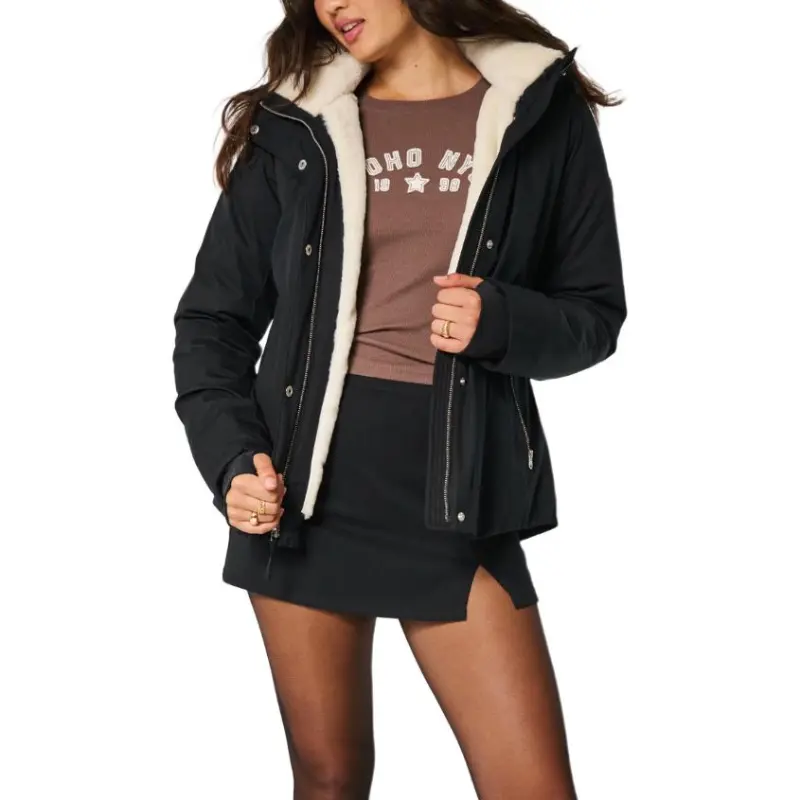 Hollister Puffer Jacket Women's Black-1
