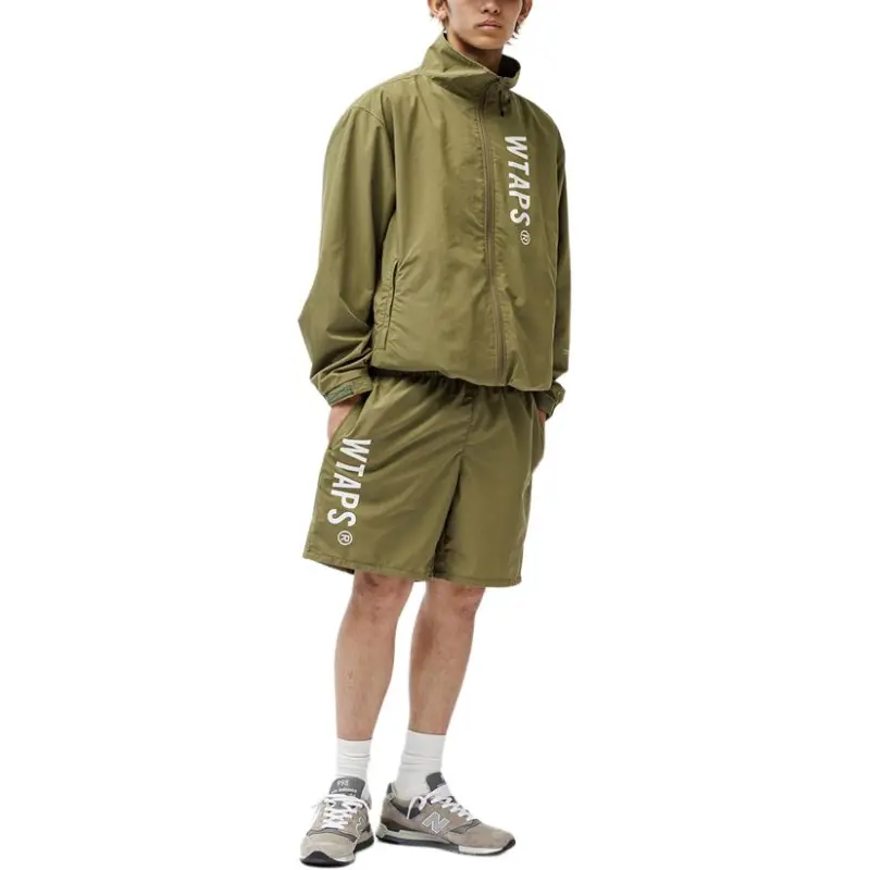 WTAPS Elasticated Logo print Shorts-2