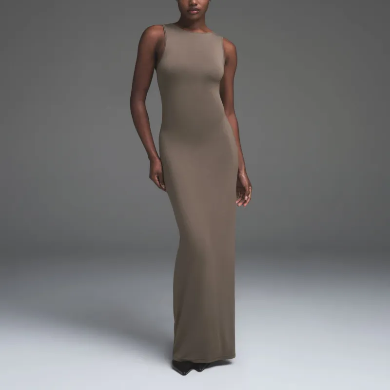 SKIMS SS25 SMOOTH LAYERS LONG BOAT NECK DRESS Sleeveless Dress Women's TRUFFLE/Truffle-1