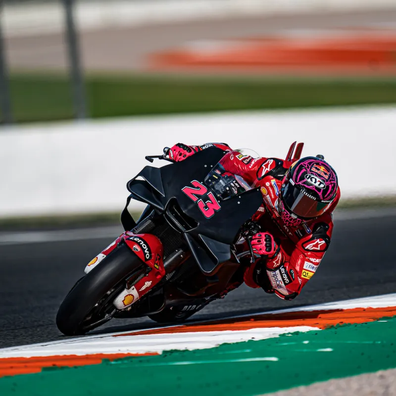 KYT Motorcycle Protective Gears-4