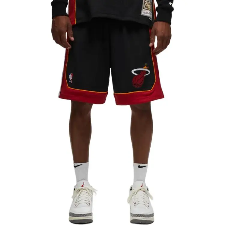 Mitchell Ness 'NBA Miami Heat 05 06' Basketball Shorts-3