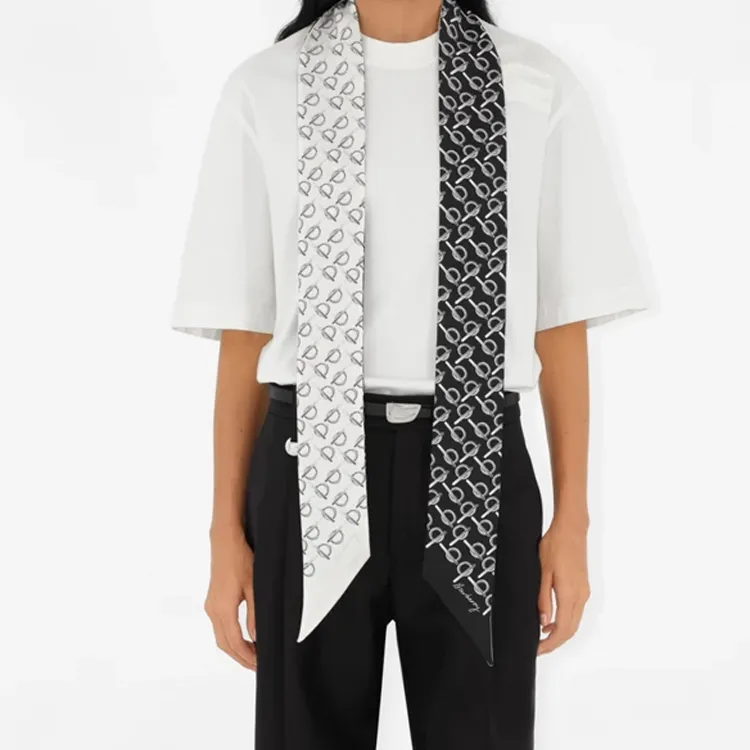 Burberry B Printed Two Toned Scarf-3