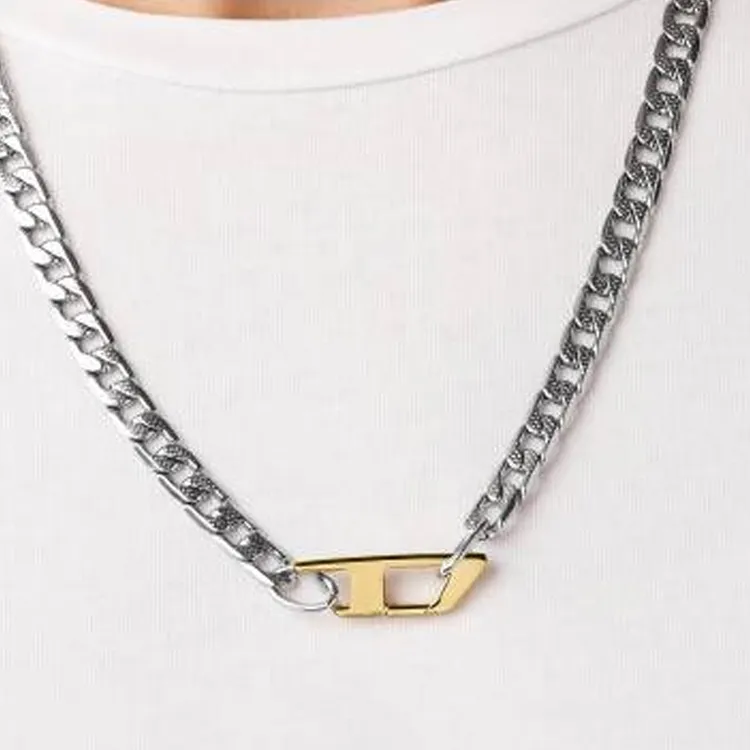 DIESEL Dx1343 Logo plaque Necklace-2