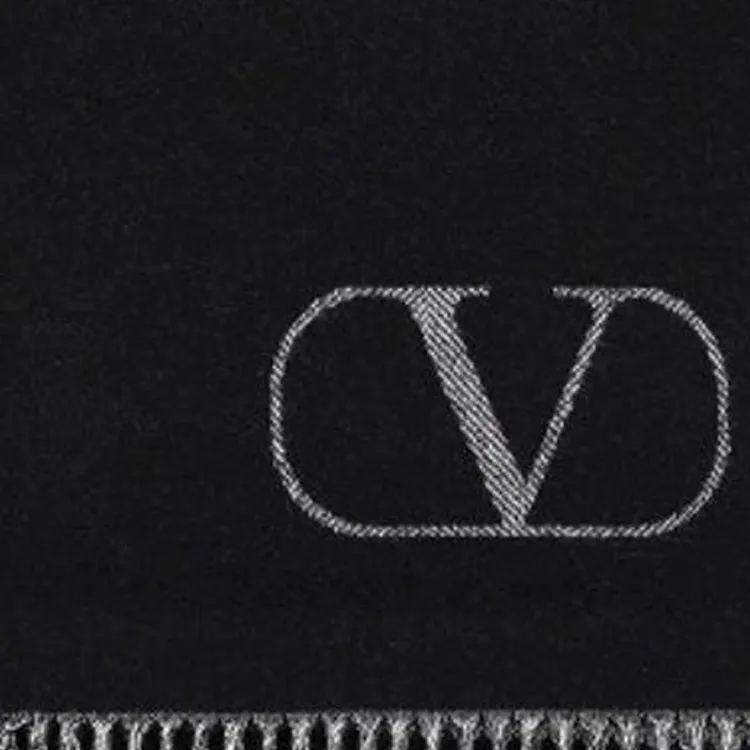 Valentino Cashmere Knit Scarves Unisex Black-2
