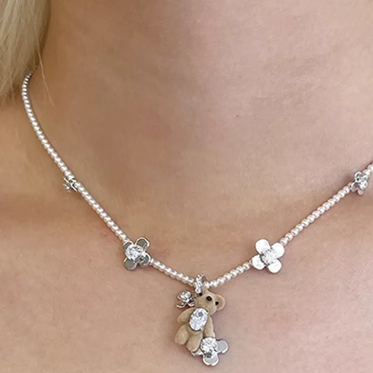 YVMIN Bear detail Pearl Necklace-2