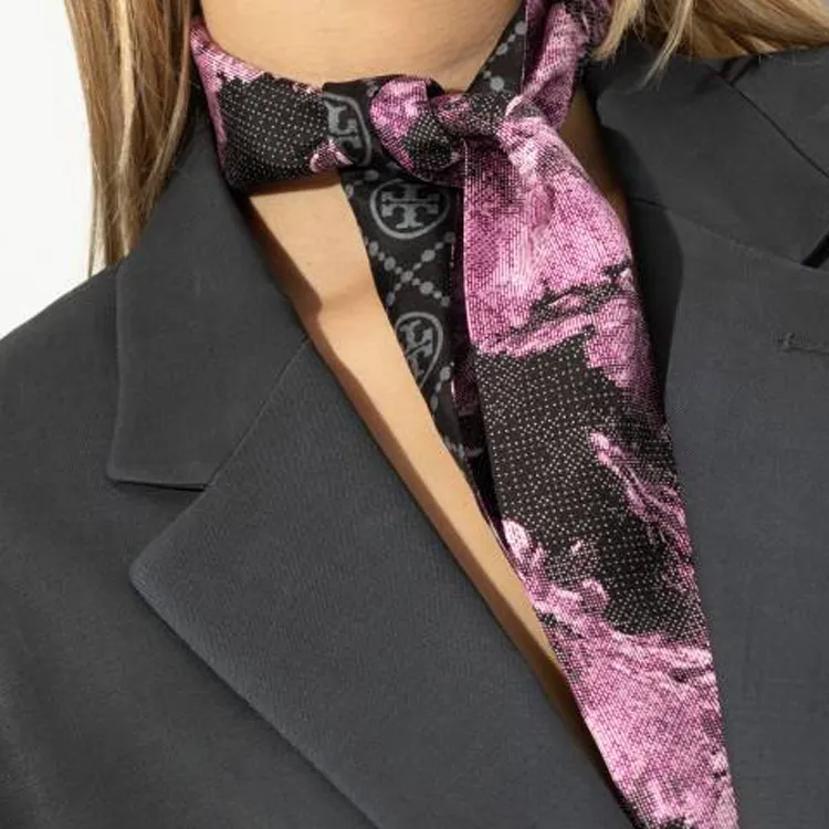 TORY BURCH Pixel Flower Reversible Ribbon Tie-2