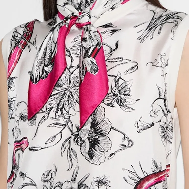 GUCCI Mulberry Silk Scarves Unisex Fuchsia-2