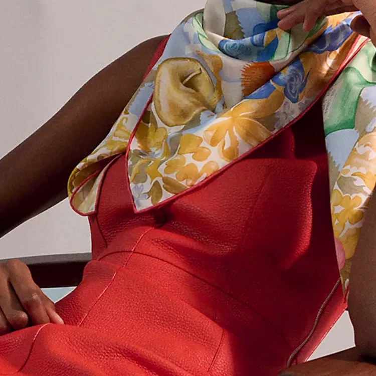 HERMES Mulberry Silk Scarves Women's Aqua Green/Beige-2