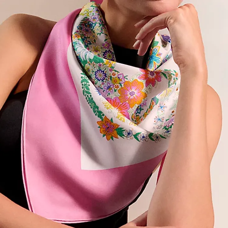 HERMES Mulberry Silk Scarves Women's Pink-2