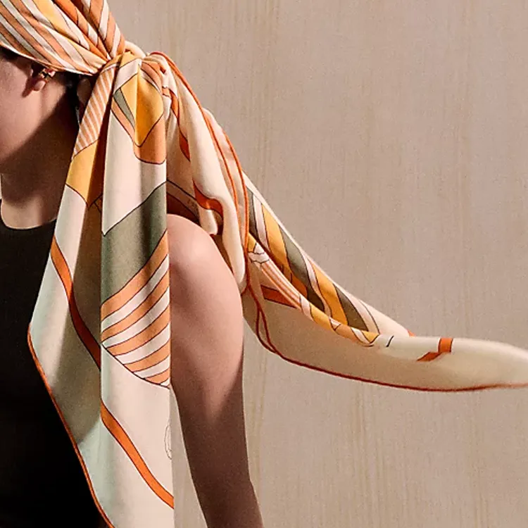 HERMES Cashmere Shawls Women's White/Ripe Orange-2
