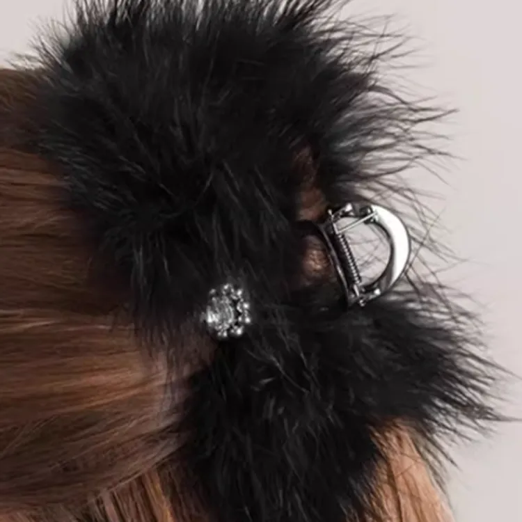 EVITA PERONI Turkey Feather Hair Clips Women's Black-3
