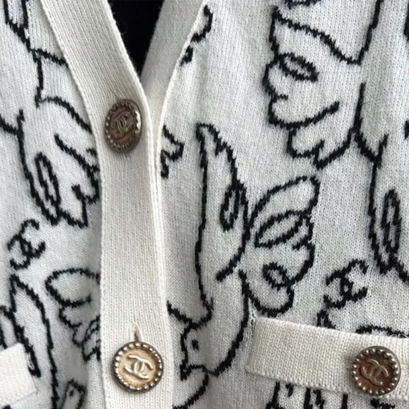 CHANEL Cashmere Sweater Women's White-2
